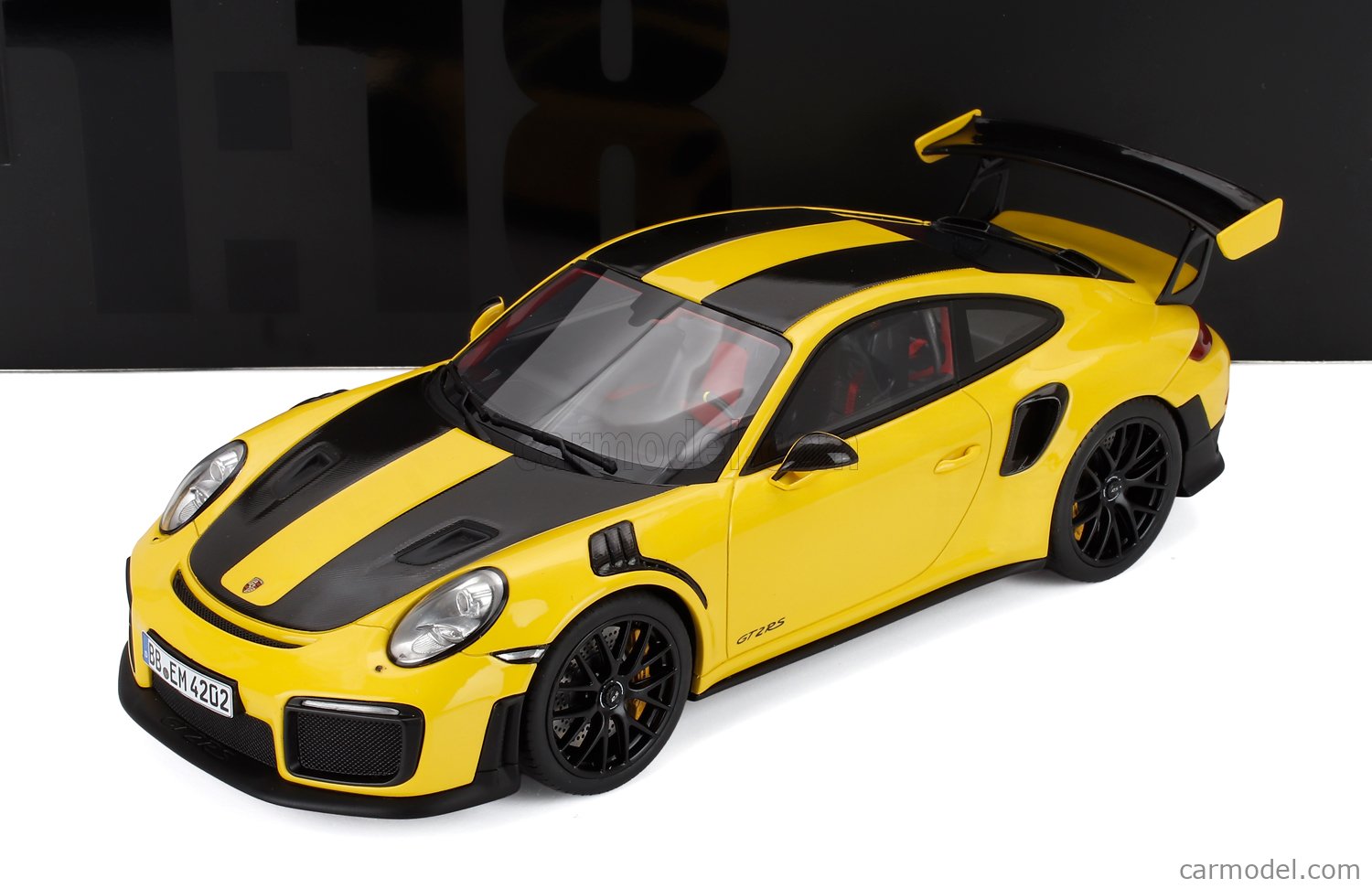 GT-SPIRIT GT972 Scale 1/18 | PORSCHE 911 991-2 GT2 RS COUPE