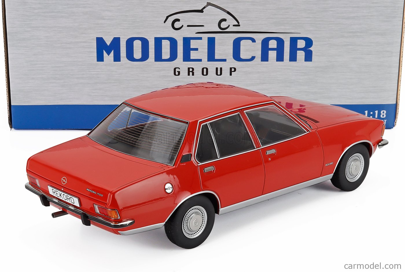 MCG MCG18563 Scale 1/18 | OPEL REKORD 1700 1970 RED