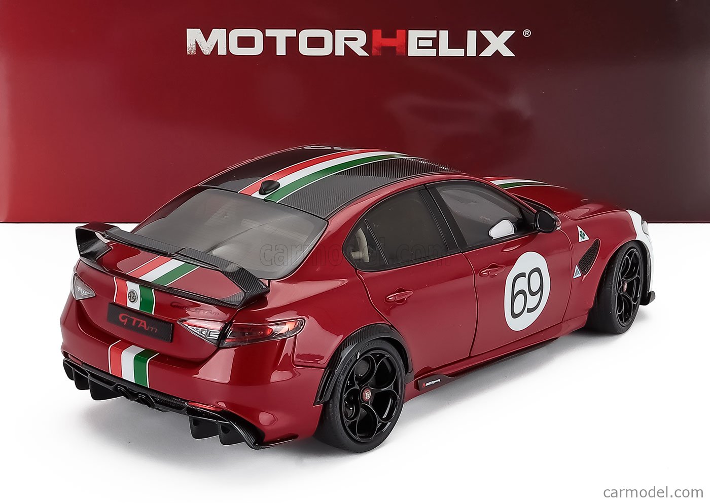 MOTORHELIX M89010 Scale 1/18 | ALFA ROMEO GIULIA GTAm N 69 RACING