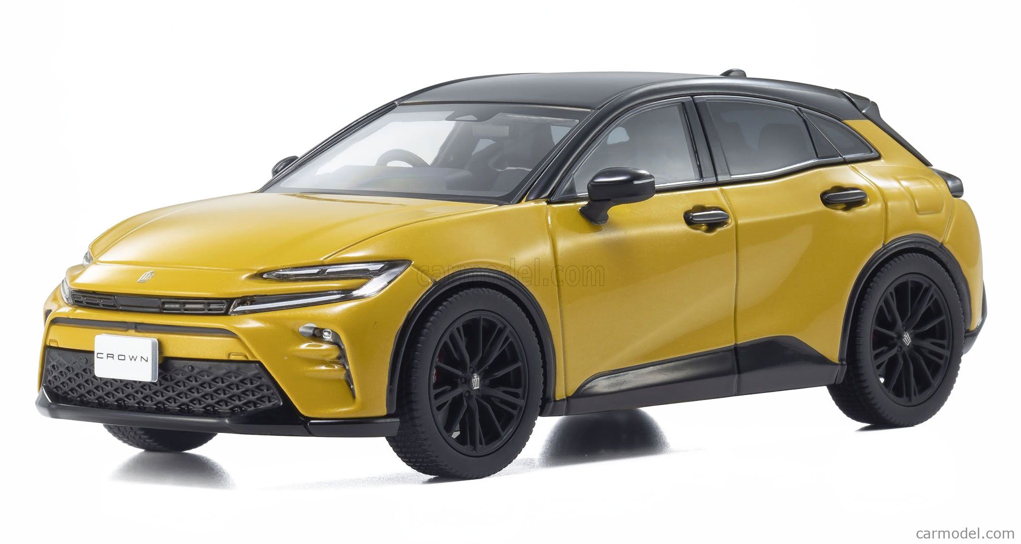 KYOSHO 03937Y Scale 1/43 | TOYOTA CROWN SPORT RS 2025 YELLOW