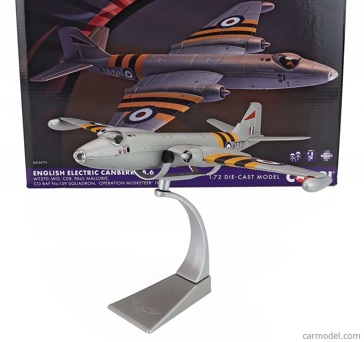 CORGI AA34711 Scale 1/48 | ENGLISH ELECTRIC CANBERRA B6 WT370