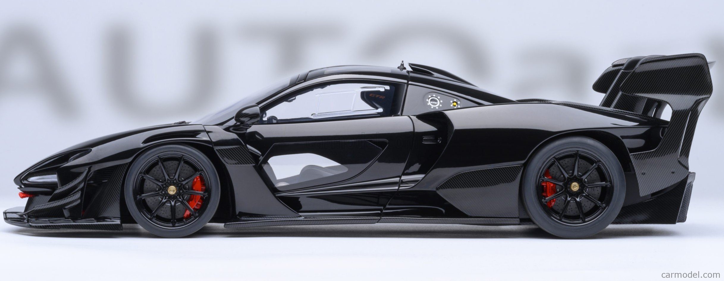 AUTOART 81954 Scale 1/18 | McLAREN SENNA GTR 2021 ONYX BLACK