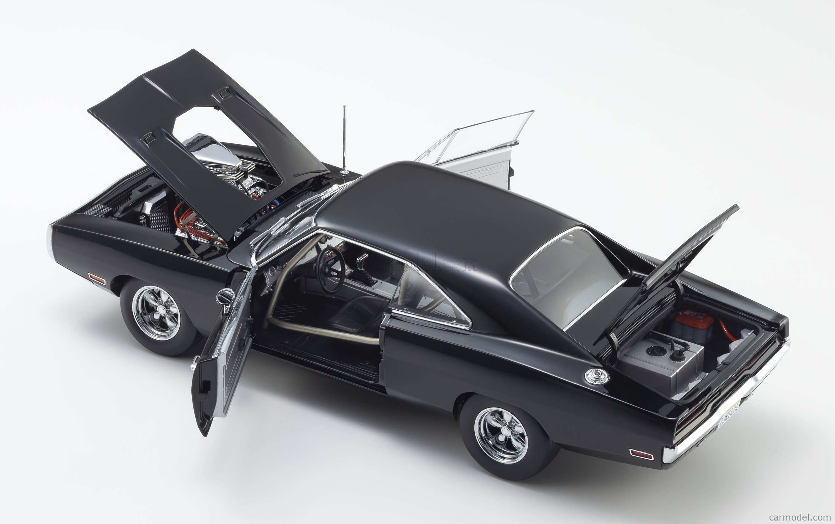 KYOSHO 08974FF Scale 1/18 | DODGE DOM'S DODGE CHARGER R/T 1970