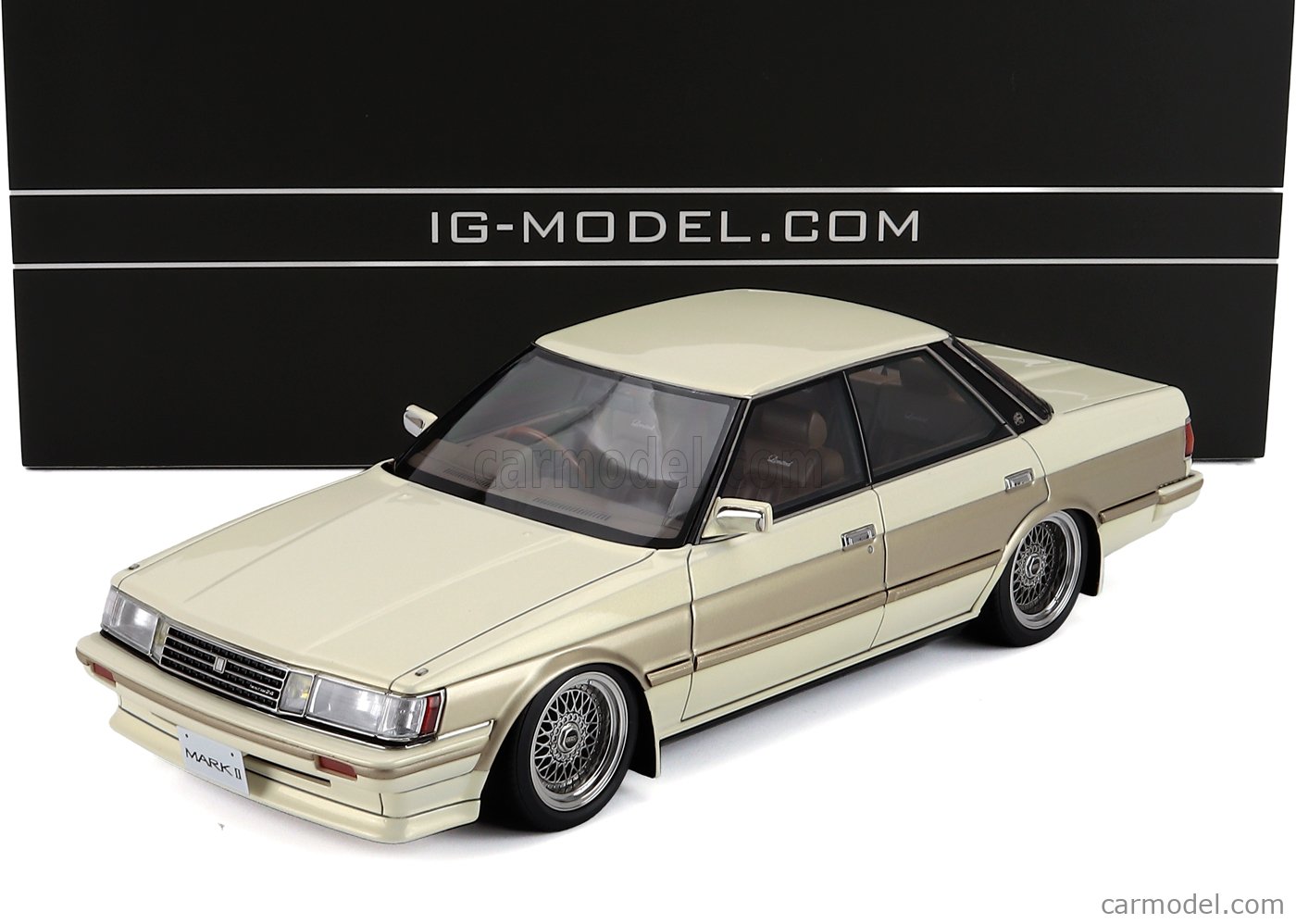 IGNITION-MODEL IG3821 Scale 1/18 | TOYOTA GRANDE MARK II (GX71