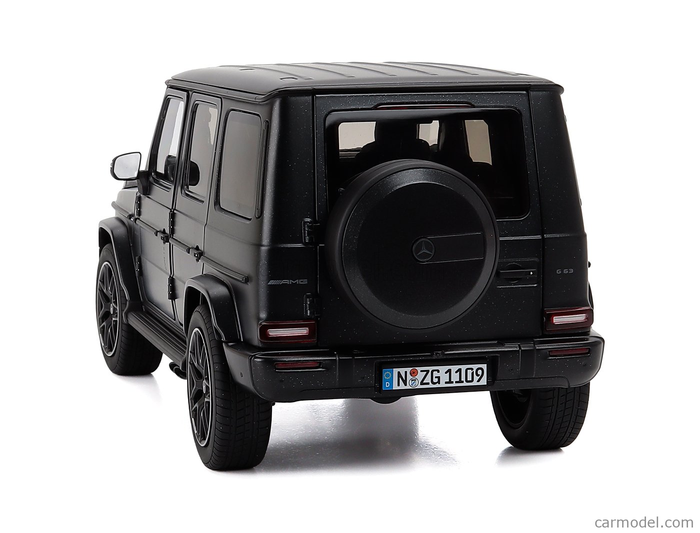 NZG 110900052 Scale 1/18 | MERCEDES BENZ G-CLASS G63 AMG (W465