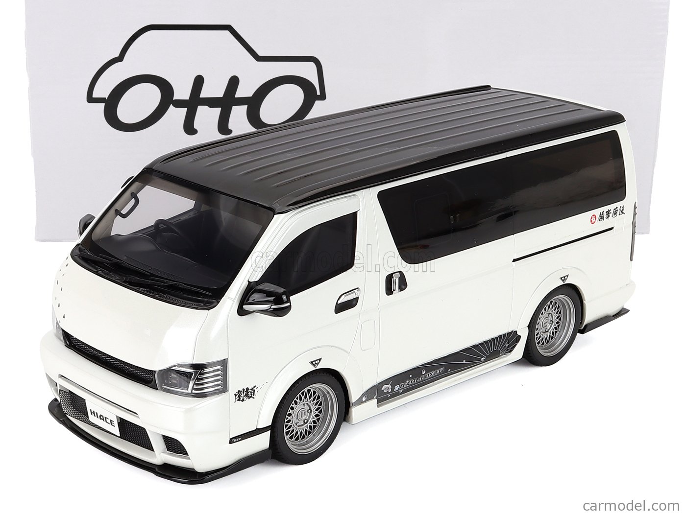OTTO-MOBILE OT1136 Scale 1/18 | TOYOTA HIACE SUPER GL CUSTOM 2008
