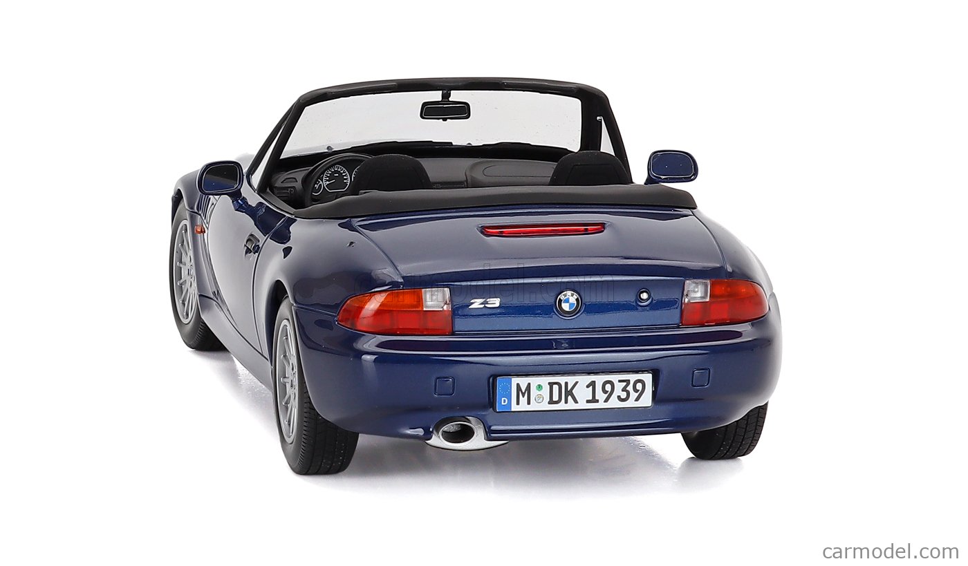 MINICHAMPS 80435B5D136 Escala 1/18 | BMW Z3 ROADSTER CABRIOLET