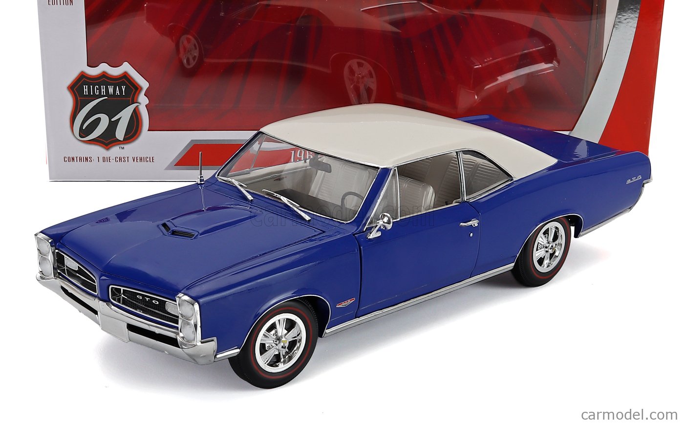 HIGHWAY61 18047 Scale 1/18 | PONTIAC GTO COUPE 1966 BLUE WHITE