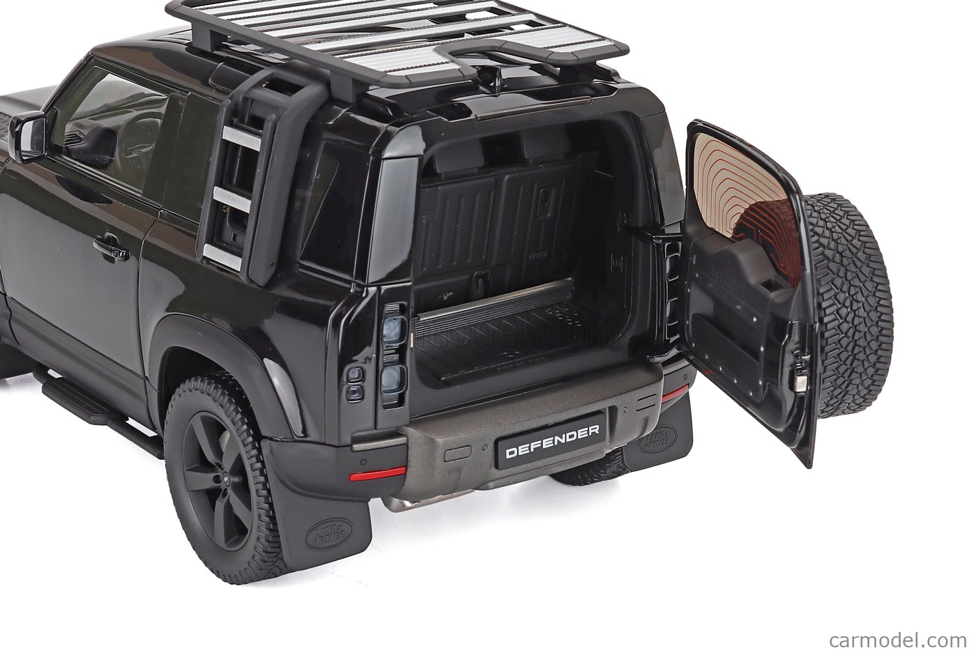 ALMOST-REAL ALM810708 Scale 1/18 | LAND ROVER NEW DEFENDER 90 2020