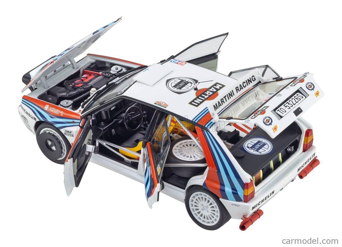 ハチハチ。KYOSHO Lancia Delta Integrale KYOSHO ORIGINAL 1/18scale Lancia Delta HF Integrale Evo.II 