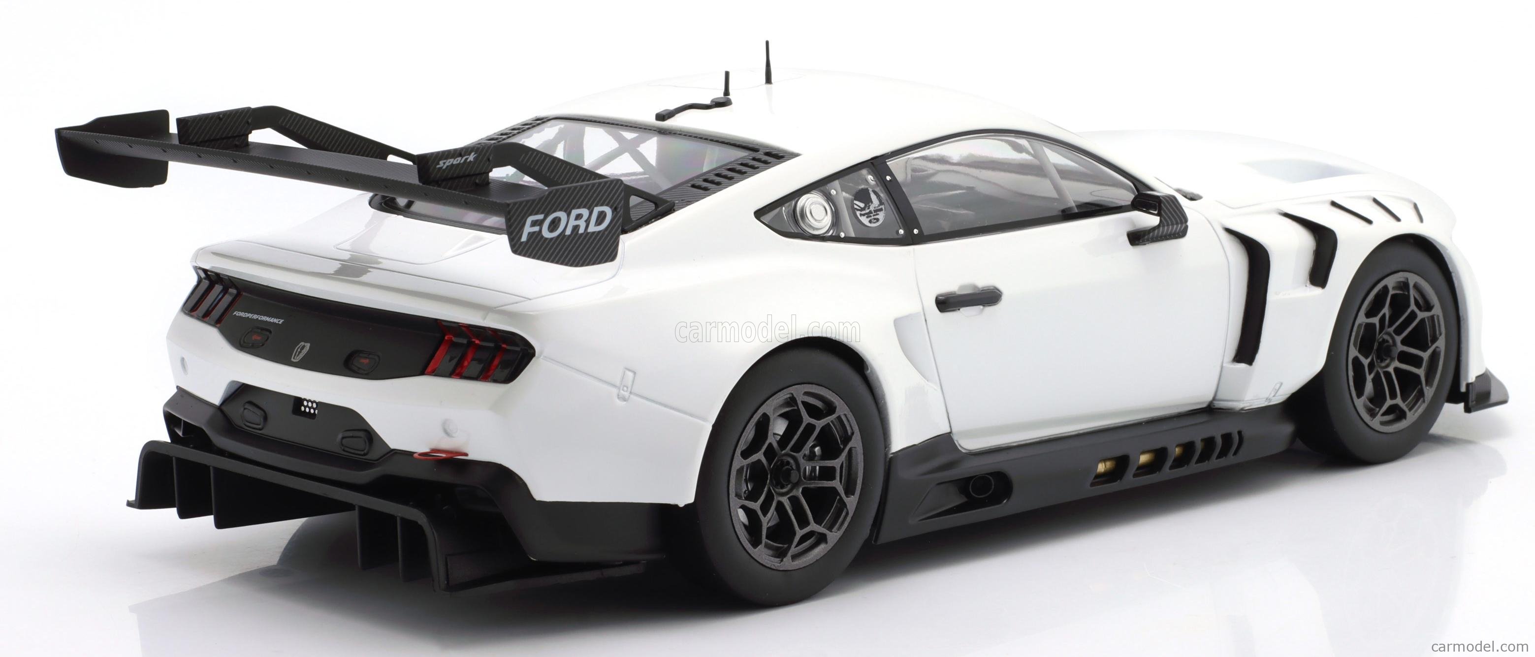 IXO-MODELS LEGTMUS-LM24WHT Scale 1/18 | FORD USA MUSTANG GT3