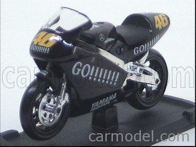 YAMAHA M1 ROSSI GUILOY TEST EVO 2005 AU 1/10