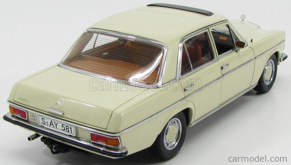 SUN-STAR 04581 Scale 1/18 | MERCEDES BENZ 220 STRICH 8 BERLINE