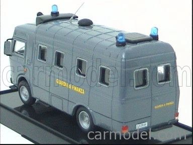Giocher Fiat Iveco A55F13 Carabinieri 1/43 – Miniature Blindée Résine En Boîte Plexi