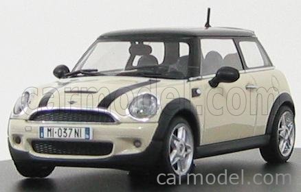AUTOART 80420410396 Scale 1/43 | MINI COOPER S 2007 WHITE BLACK