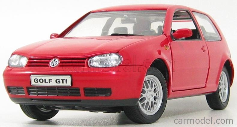 REVELL 08943 Scale 1/18 | VOLKSWAGEN GOLF IV GTI 1998 RED