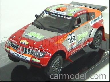 ② Voiture miniature Mitsubishi Pajero Dakar 2006 (Echelle 1/18
