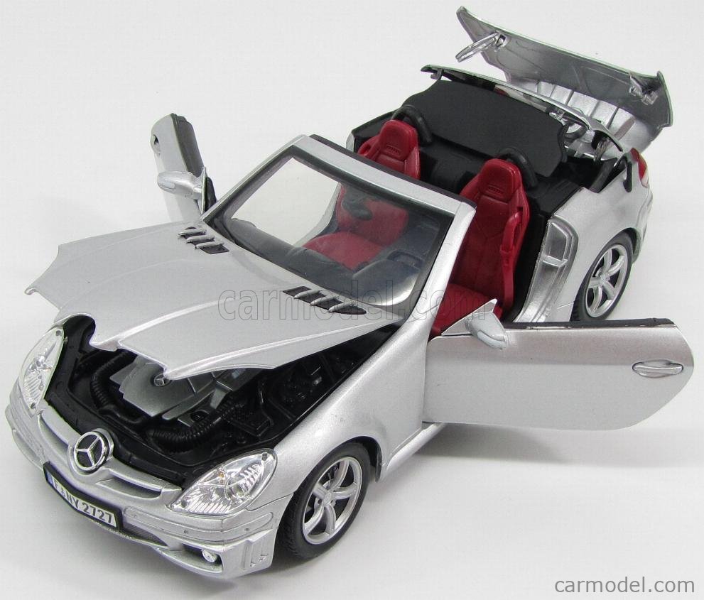 MONDOMOTORS MM50011 Scale 1/18 | MERCEDES BENZ SLK-CLASS SLK55 AMG