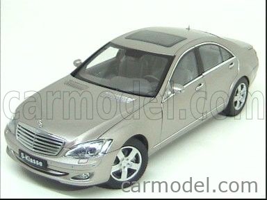 激安通販の BENZ MERCEDES | 1/18 Scale 76176 AUTOART S-CLASS (W221 500L 乗用車