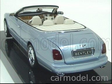 MINICHAMPS 436139560 BENTLEY Azure 2006 Red metallic 1.43 MINICHAMPS 436139560 BENTLEY Azure 2006 Red metallic 1.43