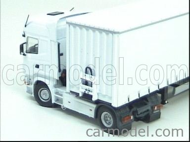 Universal Hobbies 1:50 - Camión a escala - Scania R580 - Forro