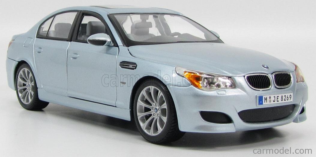 BMW E60 M5 Blue Diecast Model Car 31144 Maisto 1/18 online kaufen