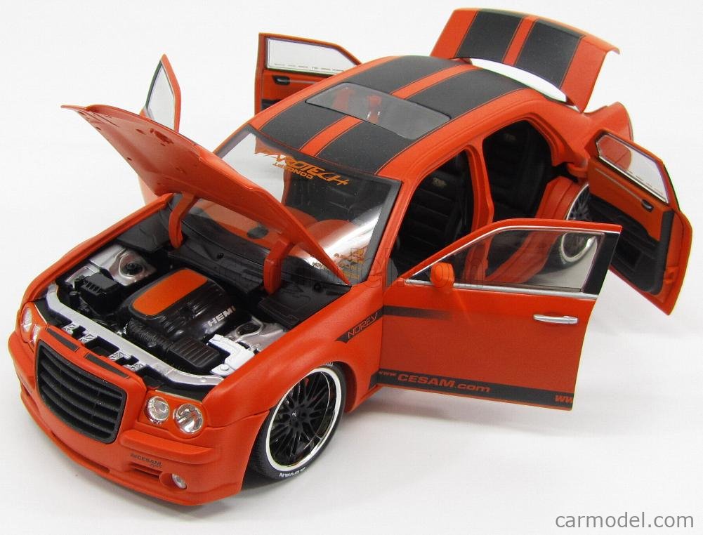 Norevノレブ/Chryslerクライスラー 300C カスタム 1/18 絶 Norevノレブ/Chryslerクライスラー 300C カスタム 1/18 絶