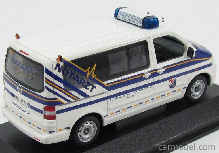 MINICHAMPS 400052291 Scale 1/43 | VOLKSWAGEN T5 MULTI-VAN 2002 NOTARZT ...