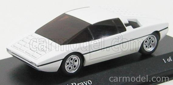 MINICHAMPS 400103670 Lamborghini Bravo - 1974 - White Metallic 1/43