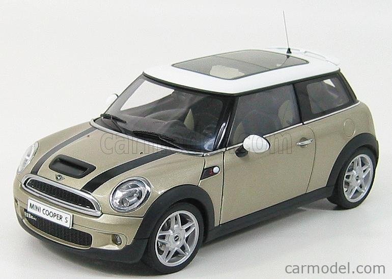 AUTOART 75007 Scale 1/18 | MINI COOPER S 2006 GOLD MET WHITE