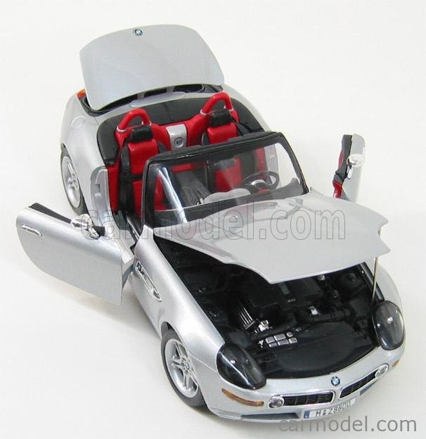 大特価！ Bburago BMW Z8 おもちゃ 1/18 Silver 1/18 オンライン