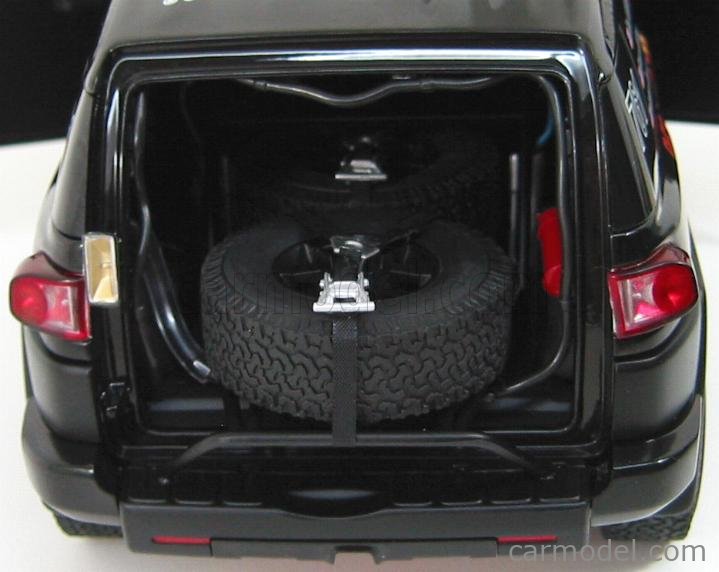 AUTOART 80716 Escala 1/18 | TOYOTA BAJA FJ CRUISER 2007 BLACK