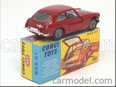 1:45 Corgi Toys MG Type B GT Rouge + Accessoires N° 327
