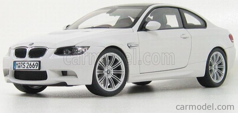 BMW M3 ホワイト 1/18スケール TSM Top Speed BMW M3 Competition Alpine White 2021 1/18
