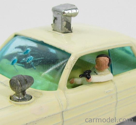 CORGI 497 Scale 1/43 | OLDSMOBILE SUPER 88 THE MAN FROM U.N.C.L.E.