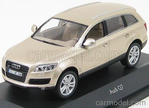値下げ】Schuco 咲きほこっ 1/43 Audi Q7 ミニカー