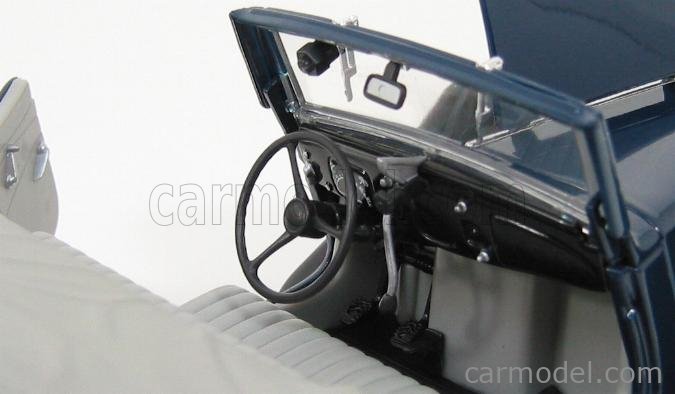 1/18 Citroën Traction Cabriolet 1938 de solido - Collection