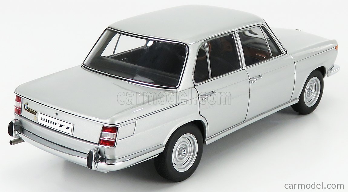 AUTOART 70622 Scale 1/18 | BMW 1800 TI/SA BERLINA 1965 SILVER