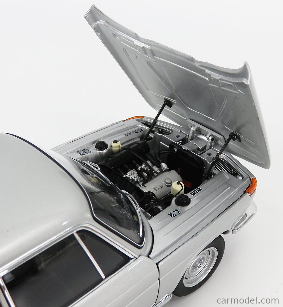 AUTOART 70622 Scale 1/18 | BMW 1800 TI/SA BERLINA 1965 SILVER