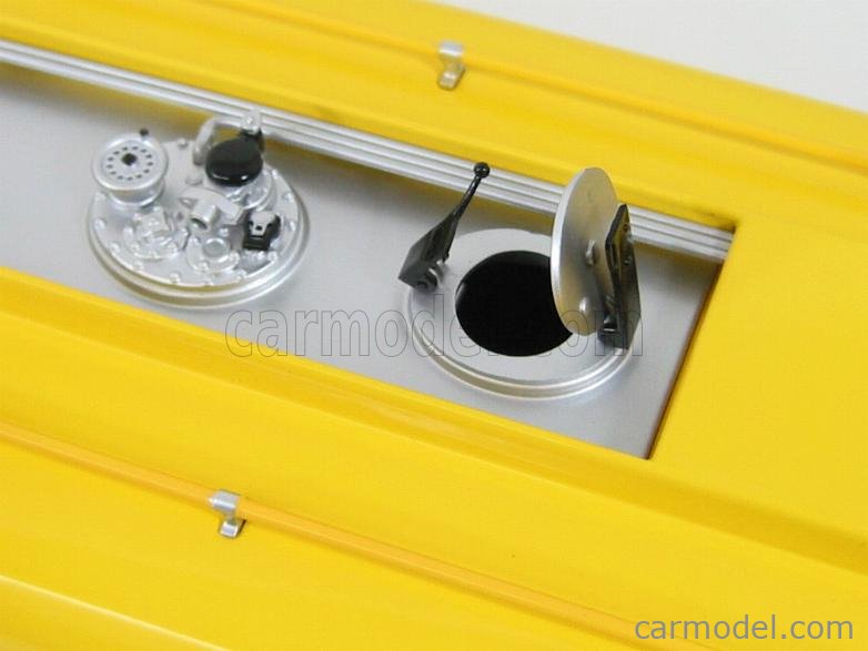 MINICHAMPS 109031071 Scale 1/18 | MERCEDES BENZ L6600 TANKER TRUCK