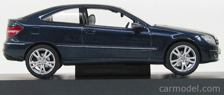 MERCEDES GLK Phase 1 Bleu SCHUCO 1:43 de reference B6 696 0323