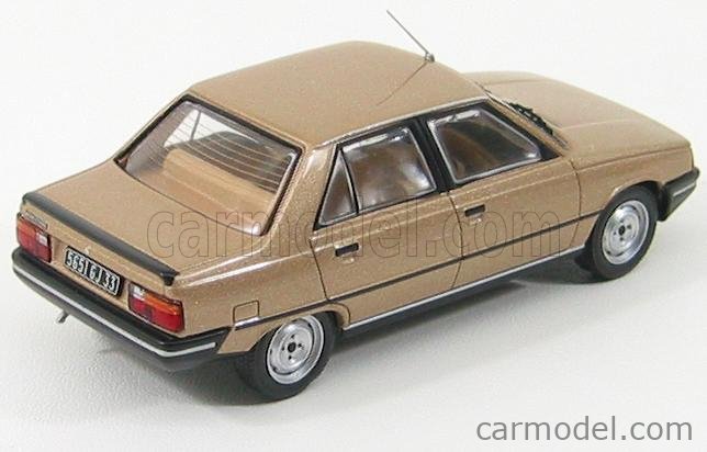 RENAULT 9 GTL Bleu nuit IXO 1/43