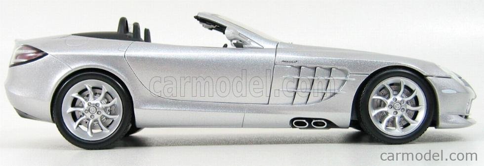 メルセデス・ベンツ SLR マクラーレン 1/18 1/18 メルセデス ベンツ SLR マクラーレン 722 GT （シルバー