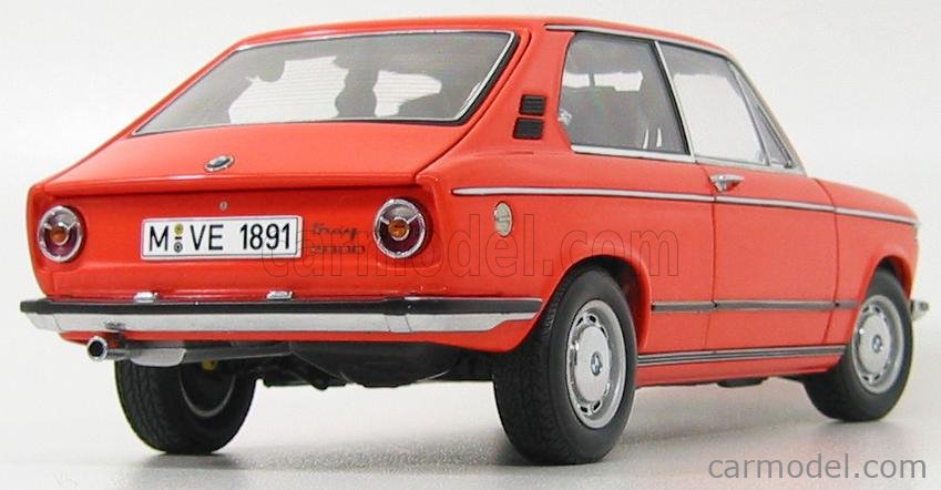 AUTOART 70682 Scale 1/18 | BMW 2000 TOURING ORANGE