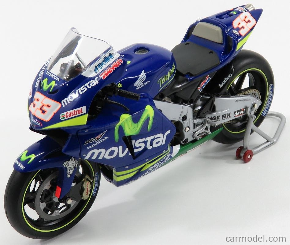 Honda RC211 No.33 Moto GP 2005 M. Melandri 1:24