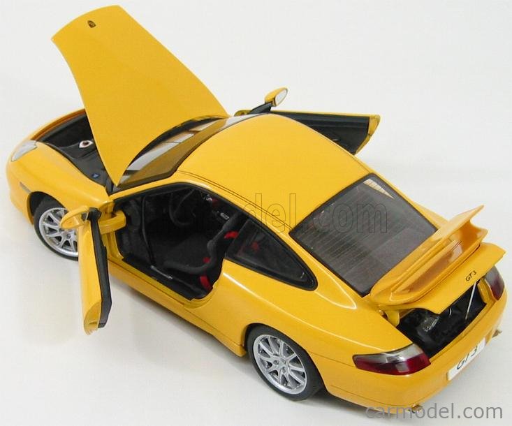 AUTOART 77812 Scale 1/18 | PORSCHE 911 996 GT3 2003 YELLOW