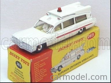 Dinky Toys 263 - Ambulance Criterion Superior - Modèle 1/43 Des Années 60 - Occasion