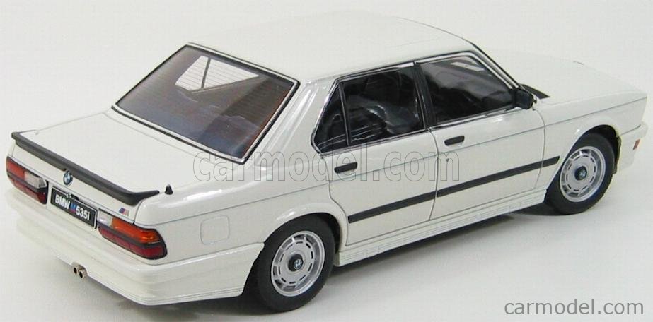 ミニカー BMW M535i 1985 1:18 AUTOart _57.PNG?set_id=880000500F