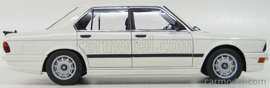 AUTOART 75161 Scale 1/18 | BMW 5-SERIES M535i 1985 WHITE