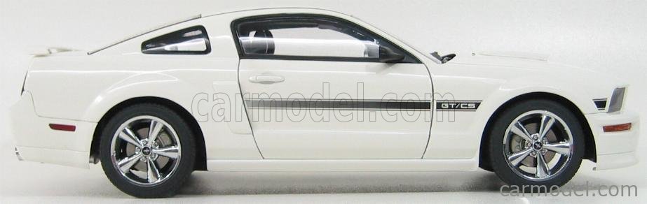AUTOART 73111 Scale 1/18 | FORD USA MUSTANG GT COUPE 2007
